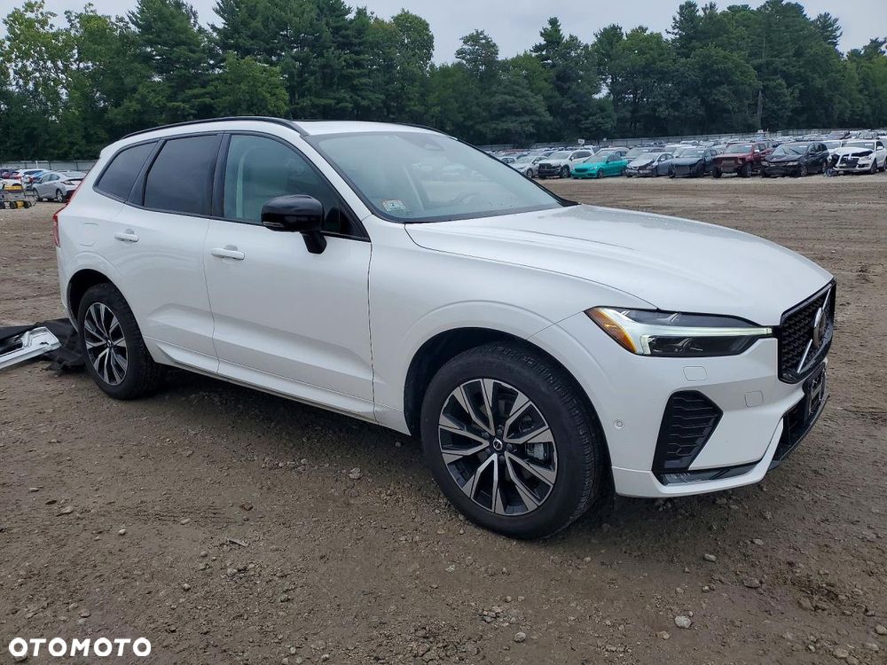 Volvo XC 60 B5 B Momentum Pro - 5