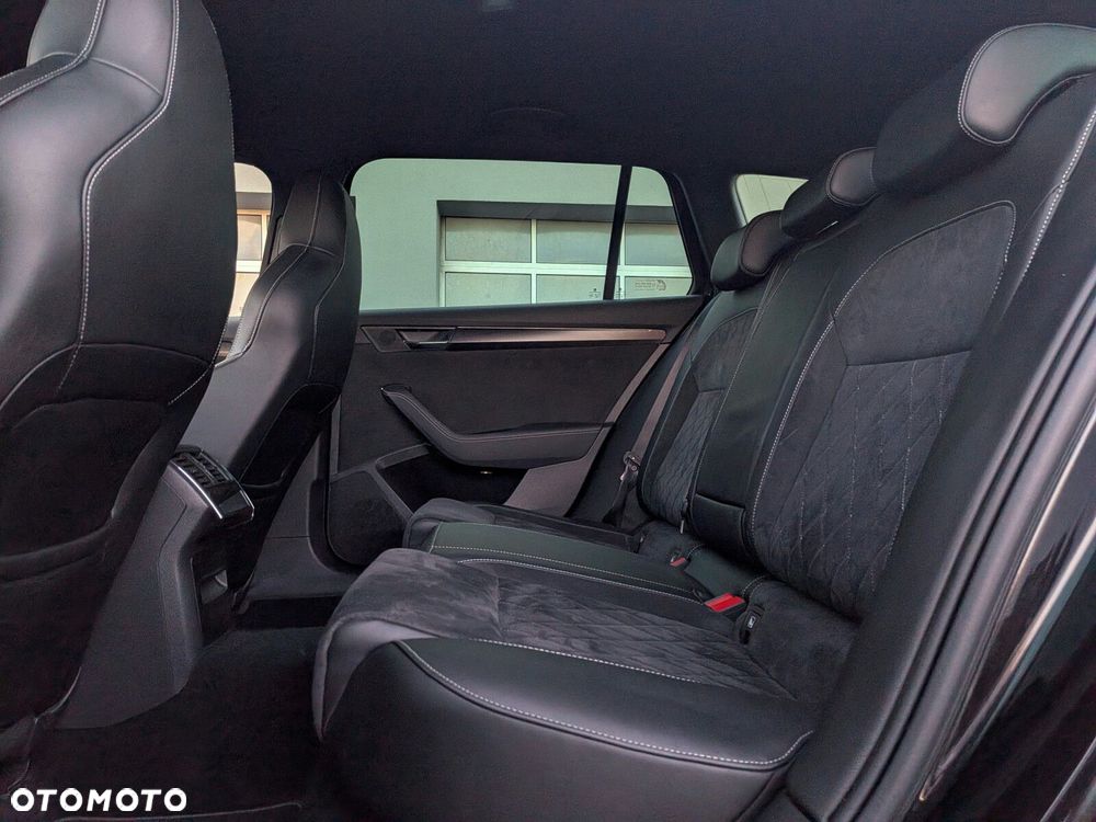 Skoda Superb 2.0 TSI Sportline DSG - 10
