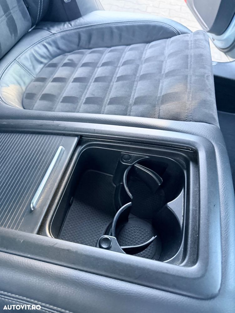 Volkswagen Passat CC - 9