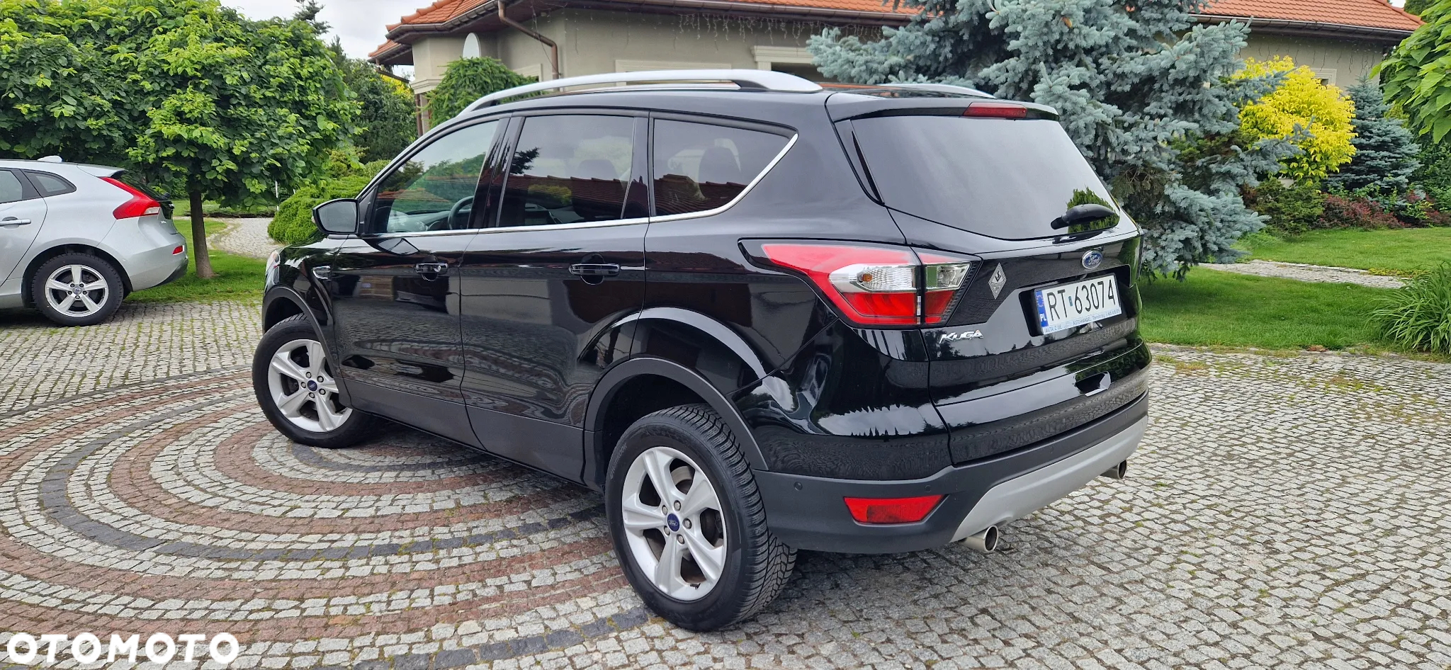 Ford Kuga 2.0 TDCi FWD Titanium Plus - 5