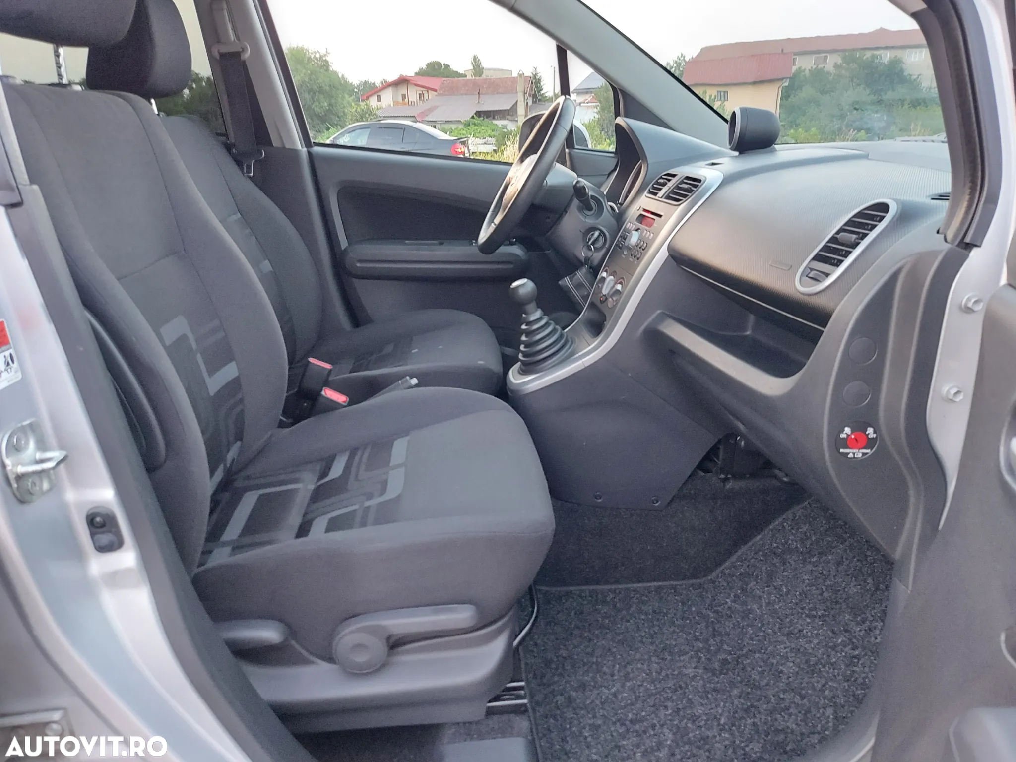 Suzuki Splash - 8