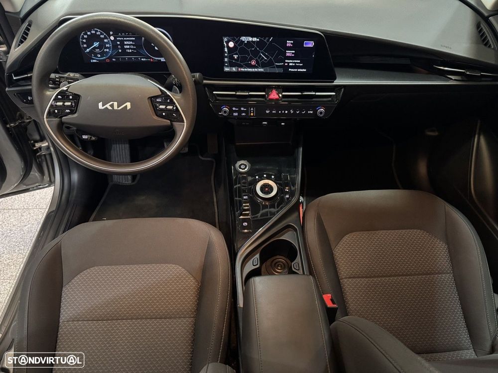 Kia Niro EV 64kWh Drive - 11