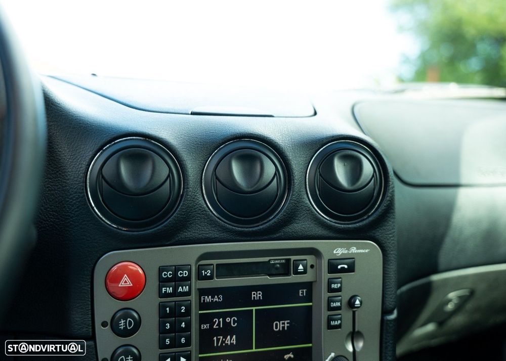 Alfa Romeo 166 2.0 V6 TB - 16