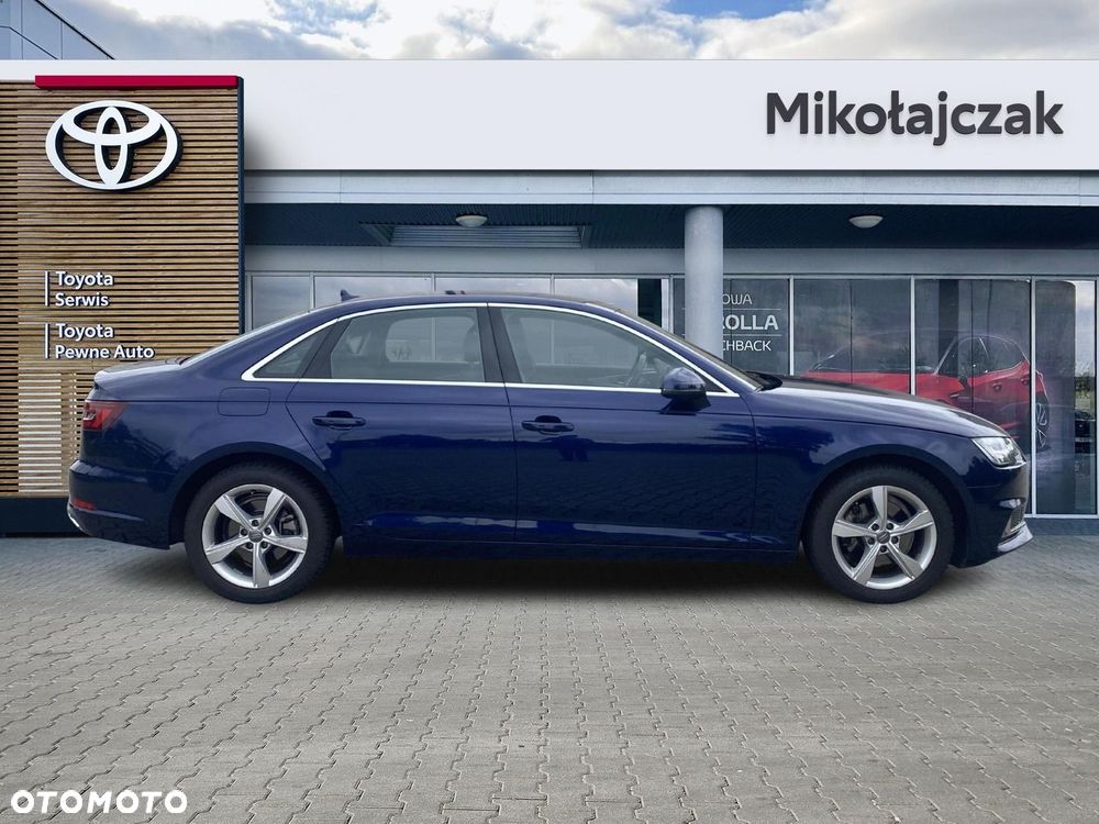 Audi A4 Limousine - 11