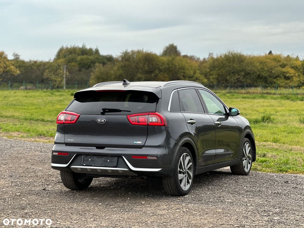 Kia Niro - 14