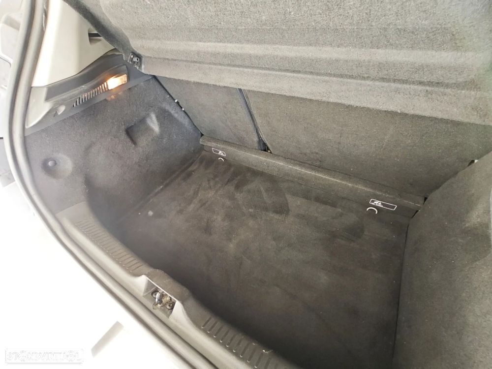 Renault Clio 1.5 dCi Limited - 38