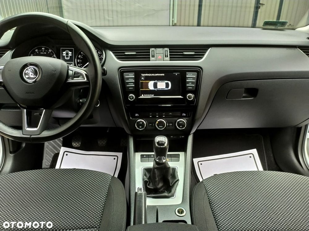 Skoda Octavia 1.4 TSI Ambition - 17