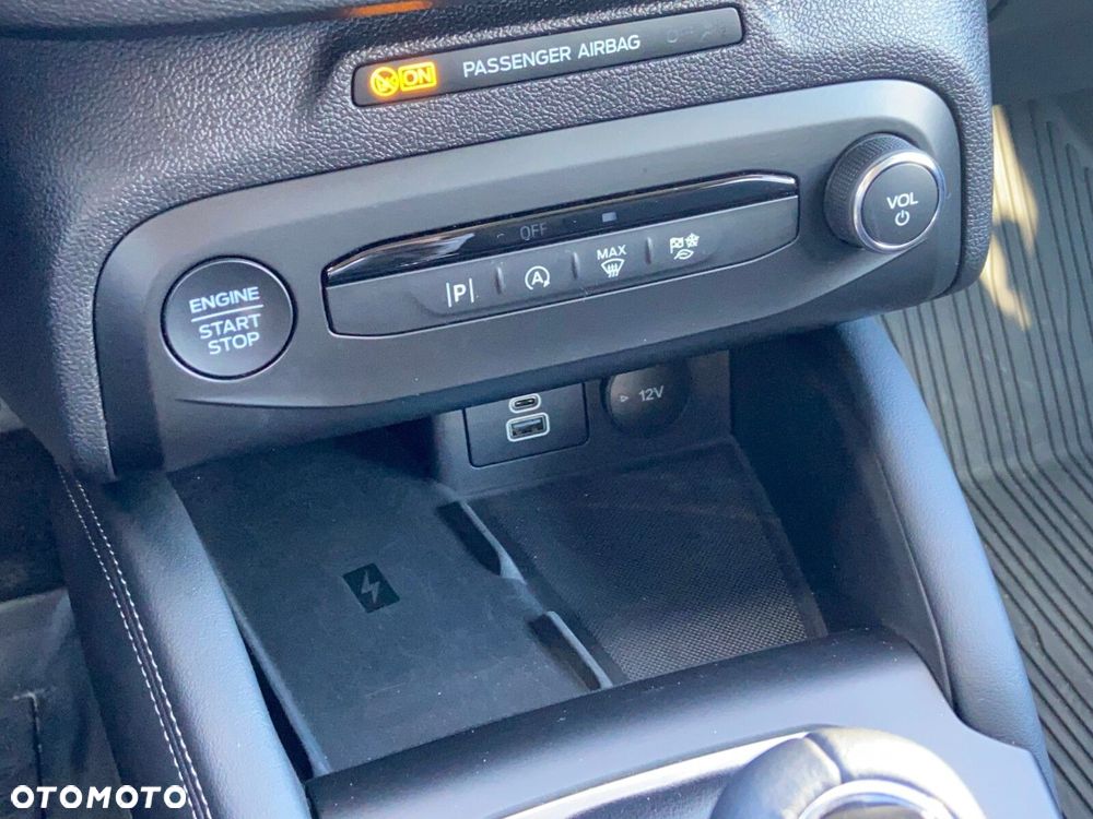 Ford Focus 1.0 EcoBoost Titanium X - 21