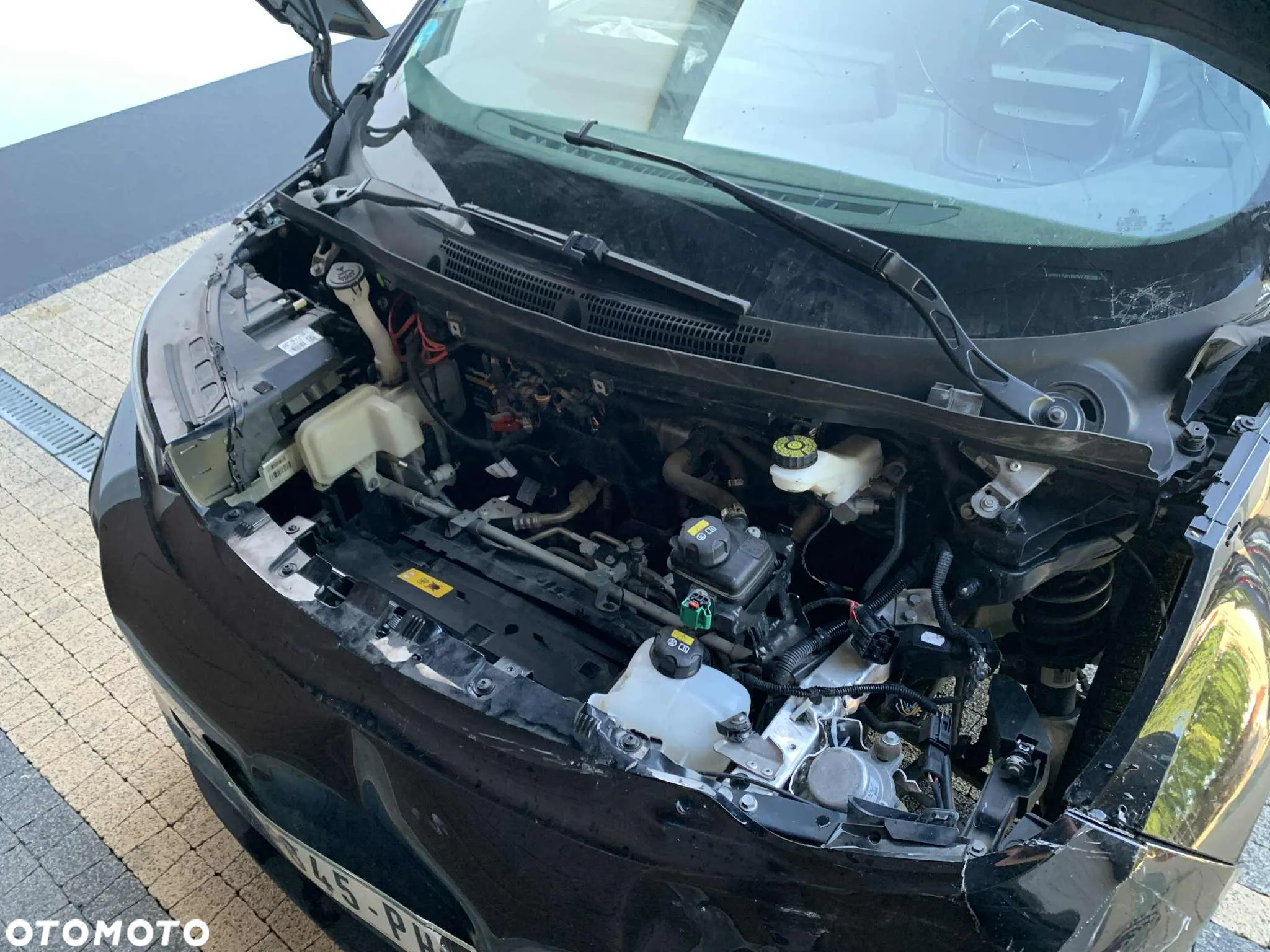 BMW i3 (Range Extender) - 34