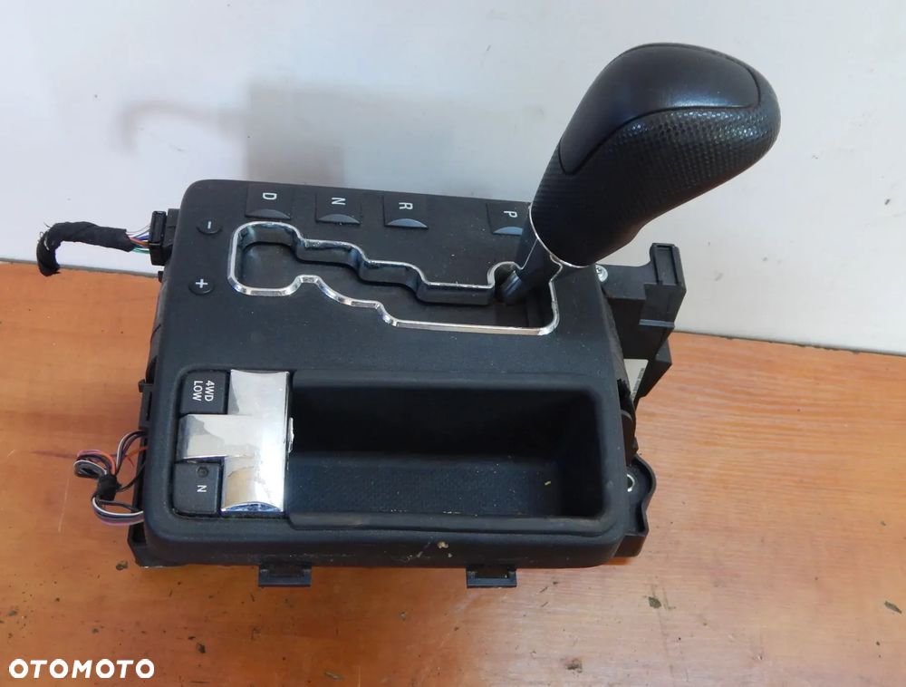 Lewarek wybierak kaseta biegów 3.0 crd Jeep Grand Cherokee WK WH 05-10 Łuków części