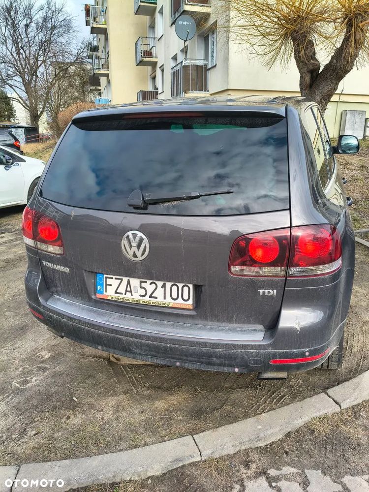 Volkswagen Touareg - 15