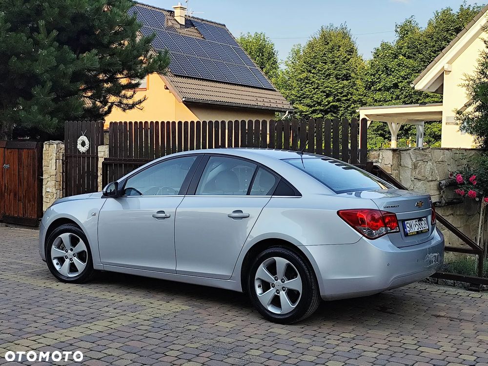 Chevrolet Cruze 2.0 LT - 2