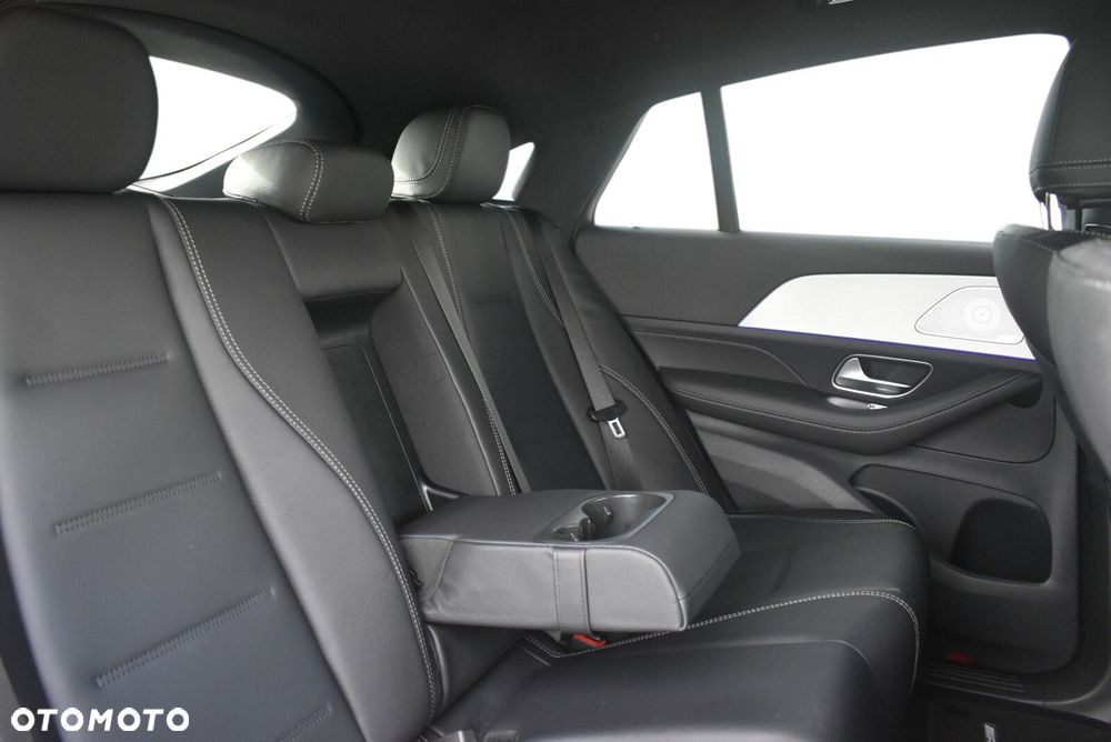 Mercedes-Benz GLE - 10