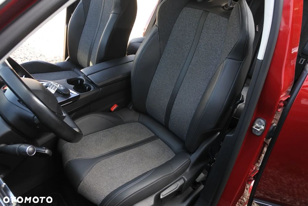 Peugeot 3008 PureTech 130 Stop & Start Allure - 11