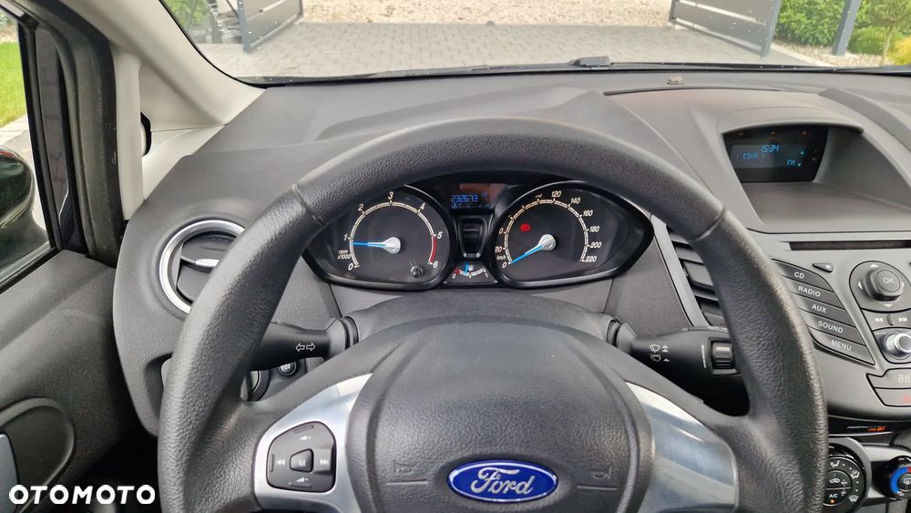 Ford Fiesta 1.5 TDCi Titanium - 18