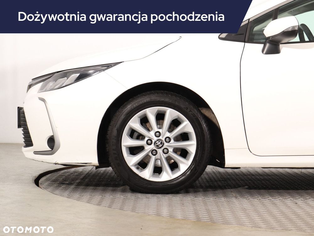 Toyota Corolla - 17