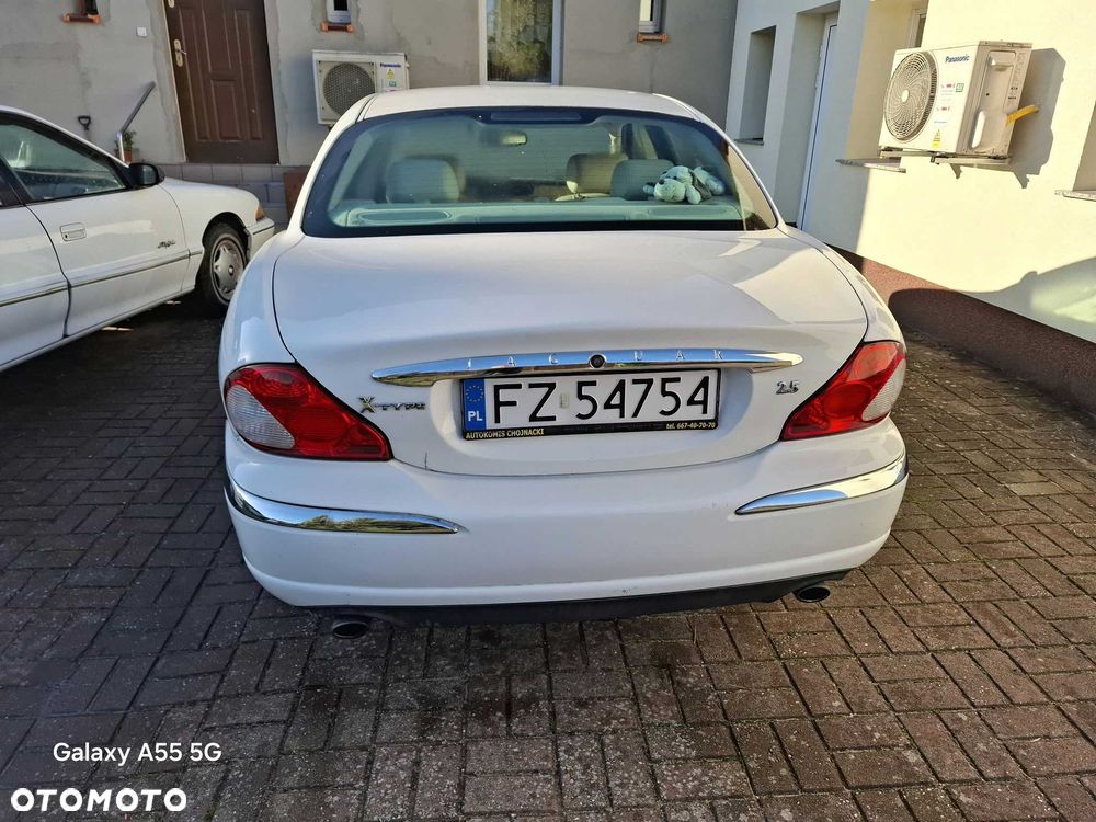 Jaguar X-Type - 6