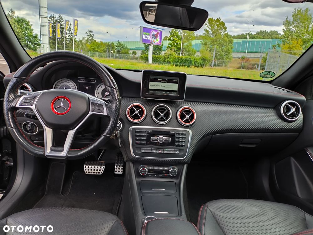 Mercedes-Benz Klasa A 220 CDI - 15