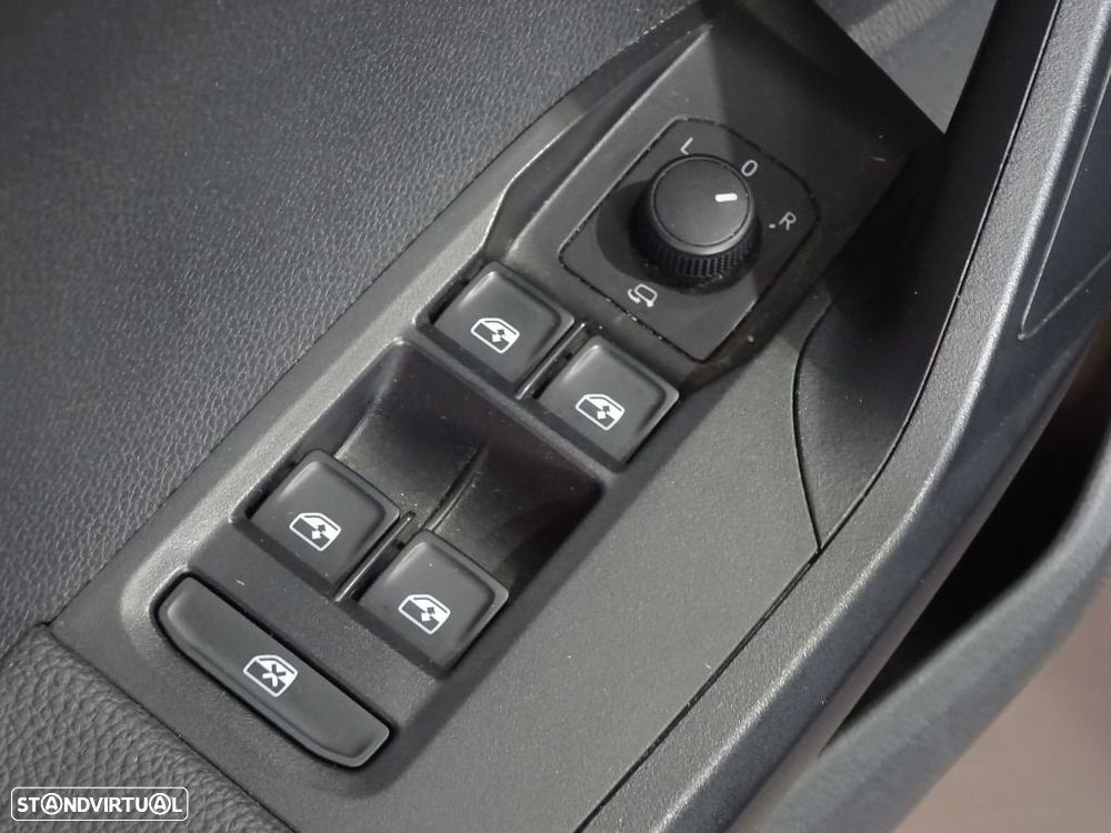 SEAT Arona 1.0 TSI Style - 9