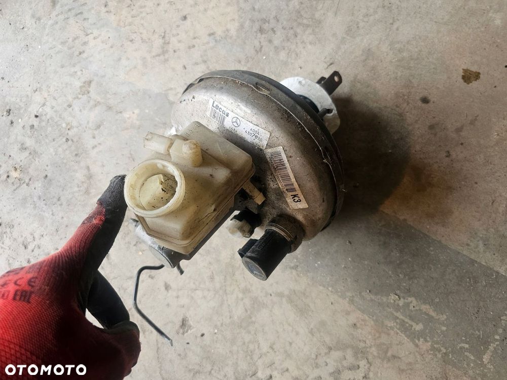 Serwo pompa hamulcowa 4307030 Mercedes-Benz W168