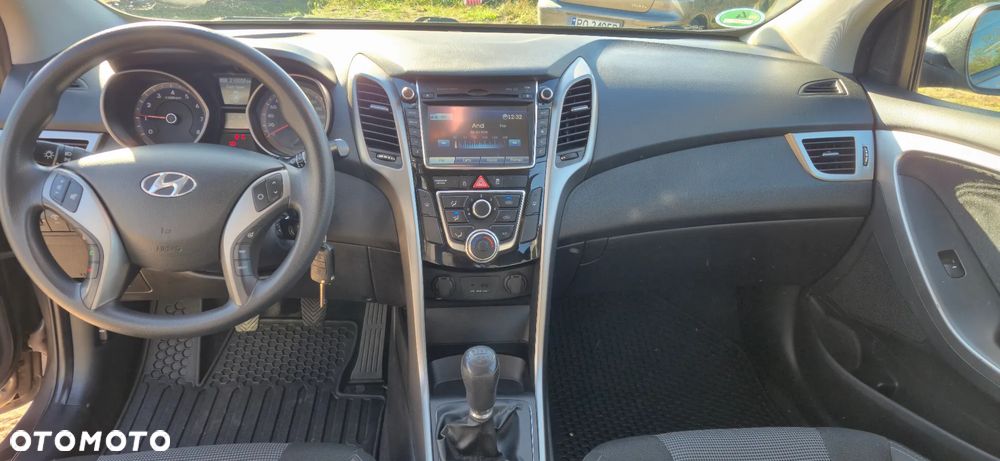 Hyundai i30 - 24