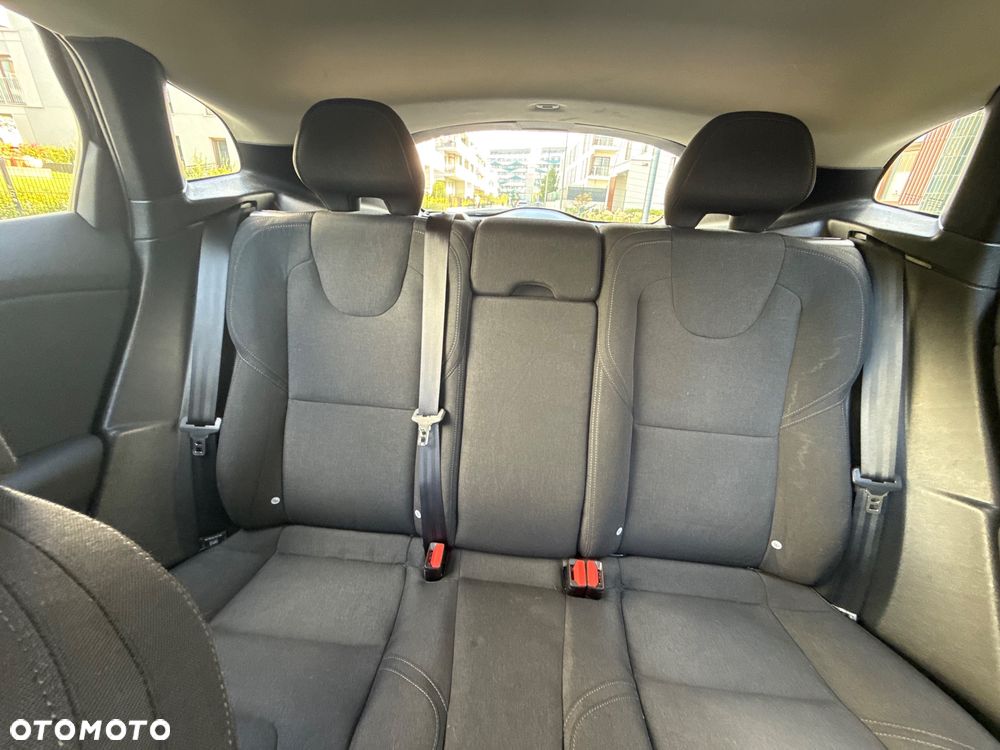 Volvo V40 T4 Base - 18