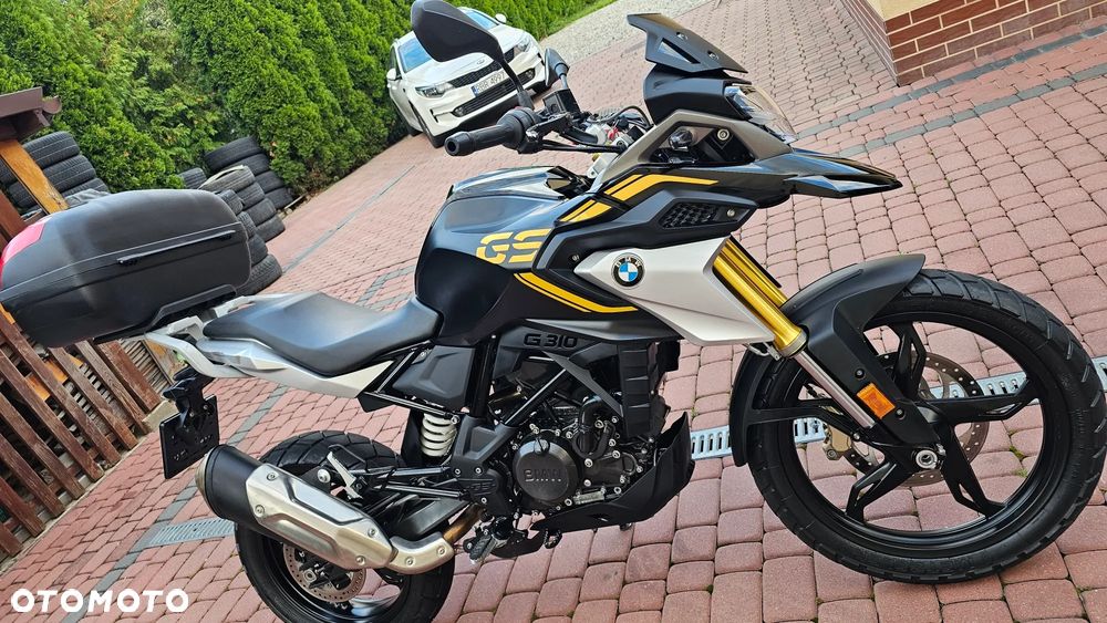 BMW G - 24