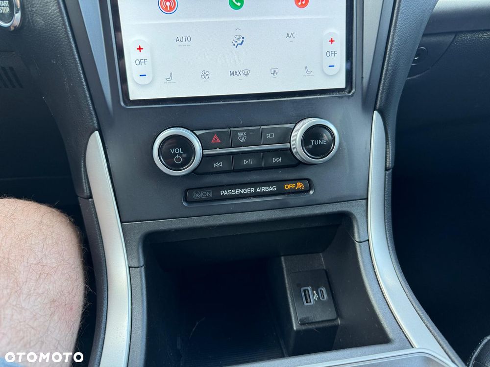 Ford Edge - 5