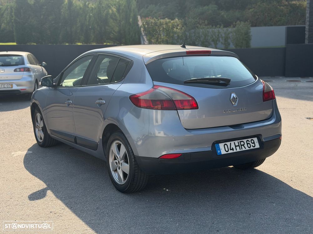 Renault Mégane 1.5 dCi Confort - 4