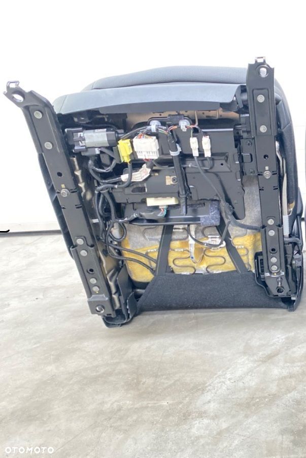 FOTEL PRAWY PRZÓD ELEKTRYCZNY INFINITI Q50 CZARNY SKÓRA EUROPA - 5