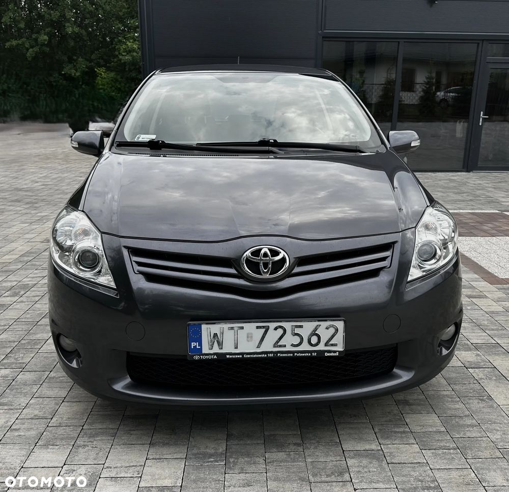 Toyota Auris 1.4 D-4D Premium - 8