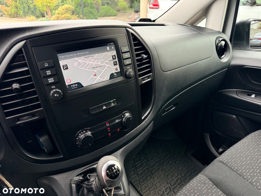 Mercedes-Benz VITO - 22