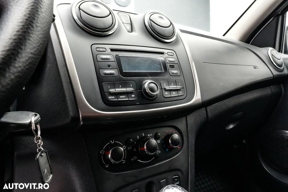 Dacia Sandero 0.9 TCe Laureate - 18