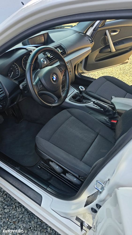 BMW Seria 1 116i - 5