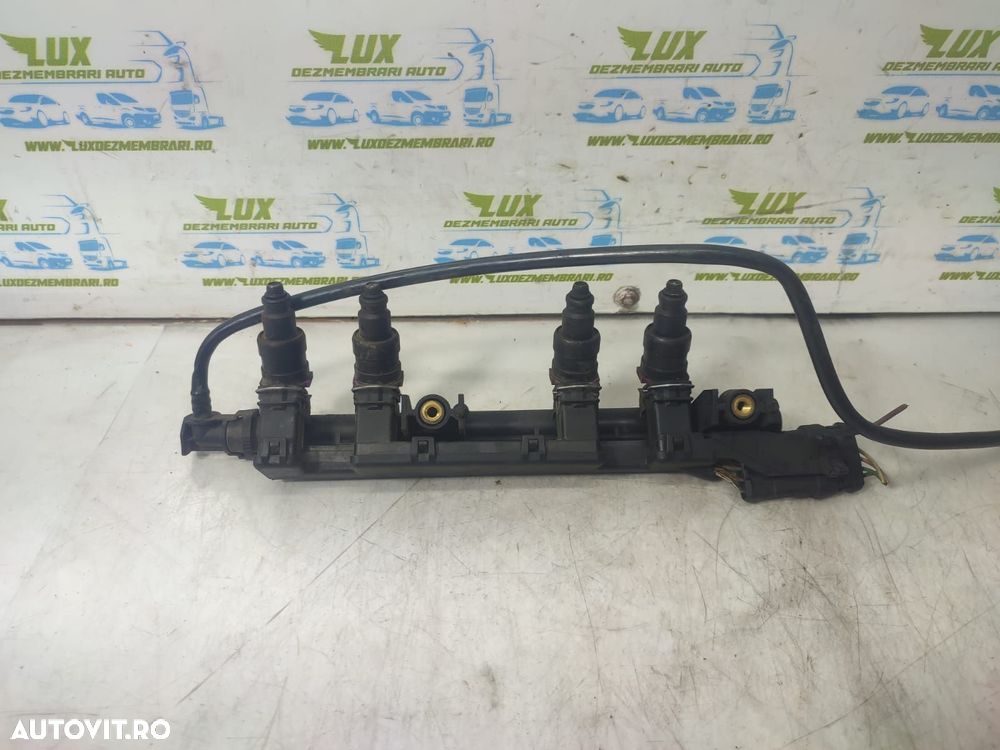 Rampa injectoare 1.2 benzina d7f 7700114546 Renault Twingo 1 [2th fac - 3