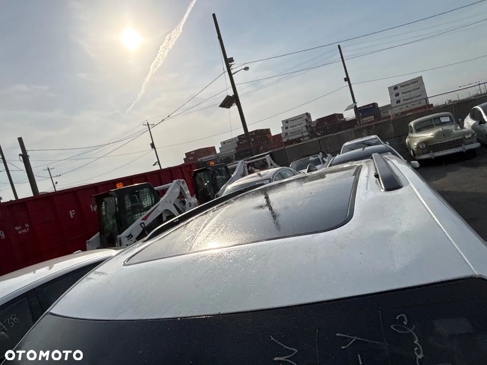 Jeep Grand Cherokee - 13