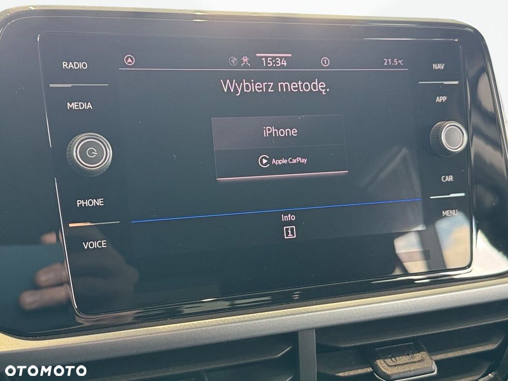 Volkswagen T-Roc - 32