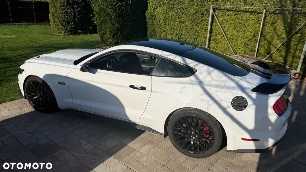 Ford Mustang 5.0 V8 GT - 3