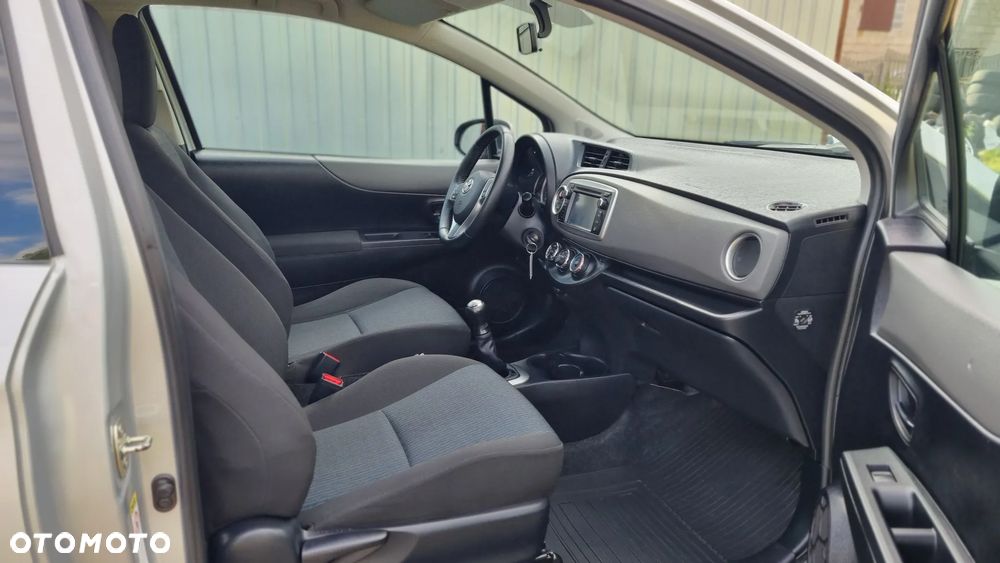Toyota Yaris 1.0 VVT-i Style - 12