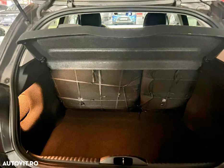 Citroën C3 1.2 PureTech S&S BVM Shine - 4