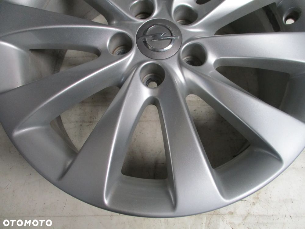 FELGA ALUMINIOWA 17 OPEL CORSA D CORSA E  ET35 - 9