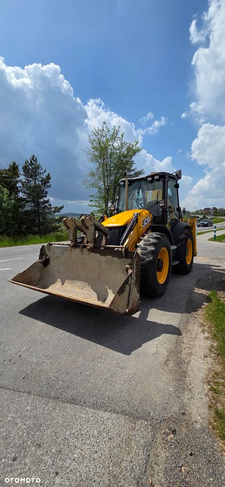 JCB 4CX Koparko-ładowarka - 7