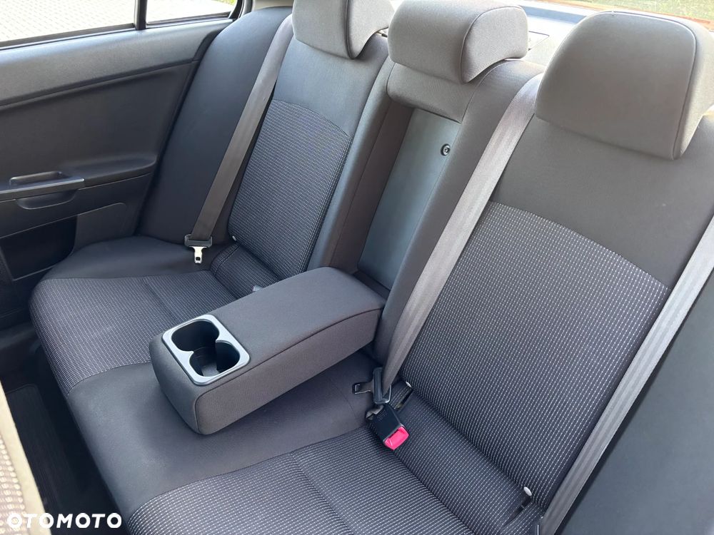 Mitsubishi Lancer - 20