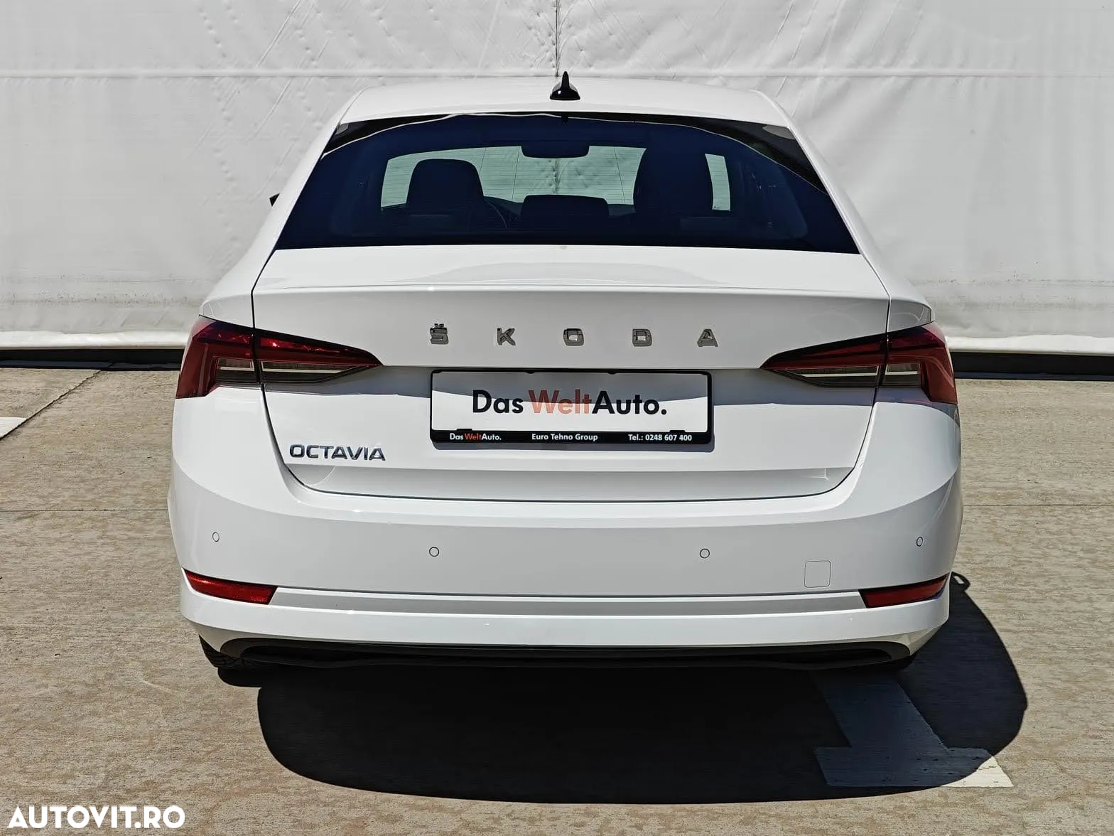 Skoda Octavia 2.0 TDI DSG Ambition - 5