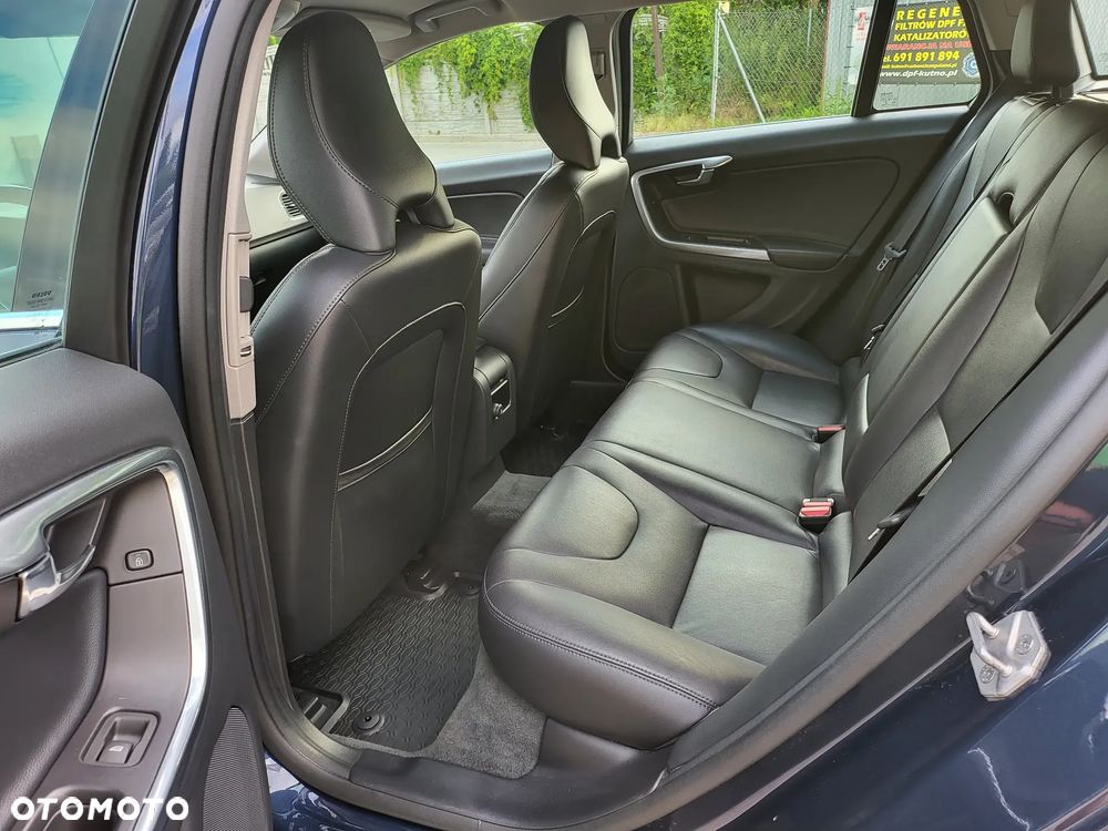 Volvo V60 - 21