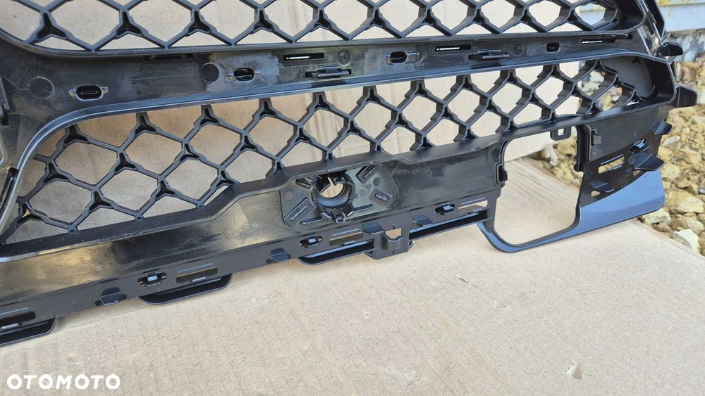 Atrapa chłodnic GRILL Mercedes C Klasa W206 21- AMG LINE KAMERA A206 - 13