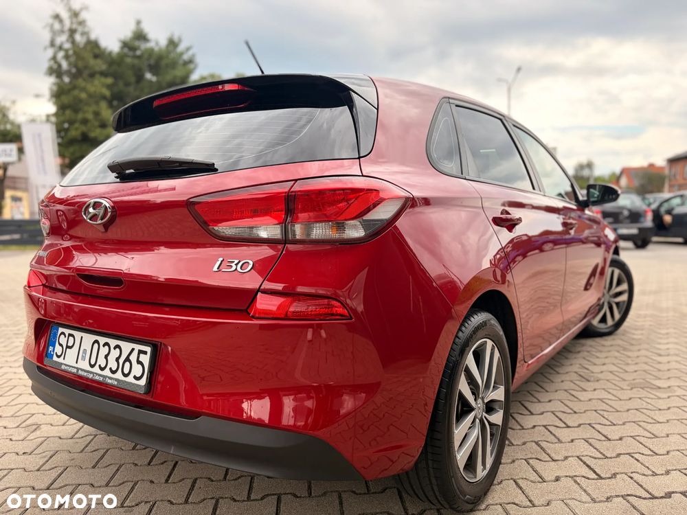 Hyundai i30 1.4 Comfort - 10
