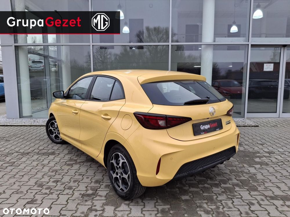 MG MG3 - 3