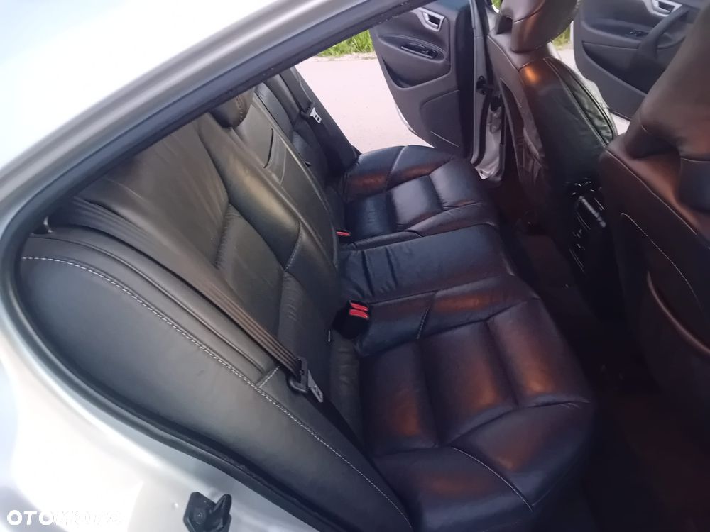 Volvo S60 - 12