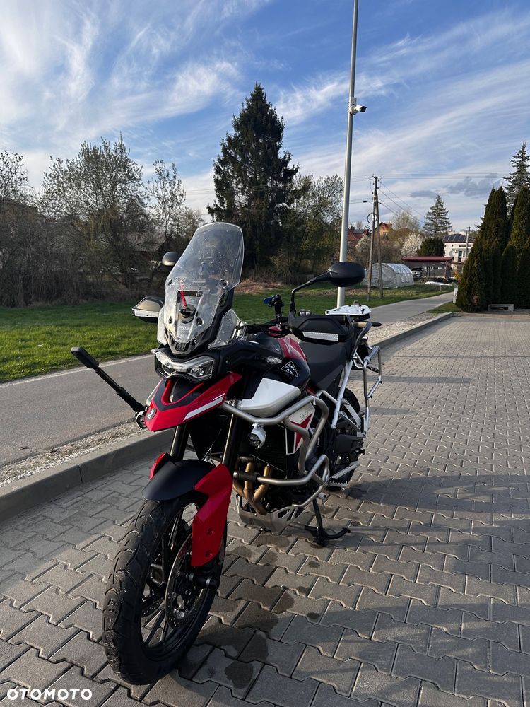 Triumph Tiger - 12